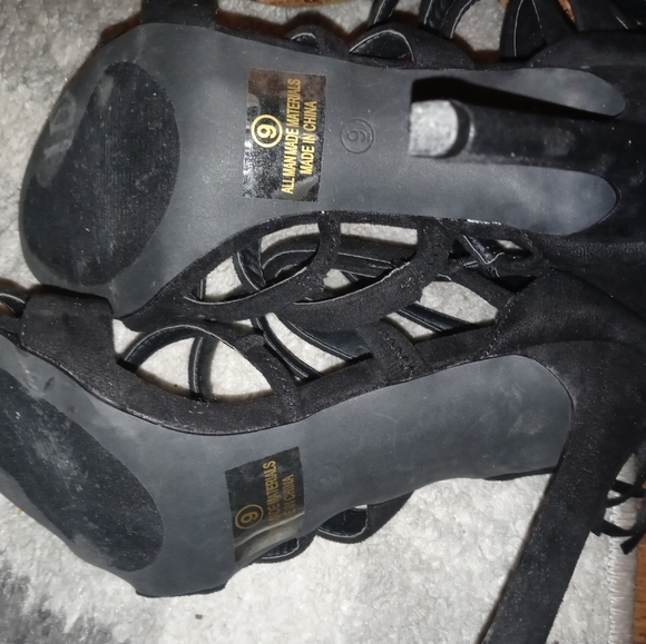 LADIES OPEN PUMPS BY OLIVIA FERRAGAMO - Picture 4 of 4